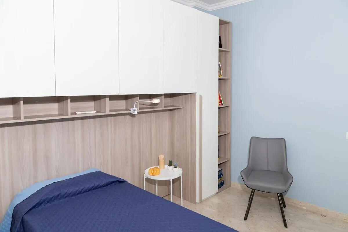 Daisy Family House - Tiburtina Lägenhet Rom
