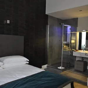 בית הארחה Place 24 & Wellness, רומא