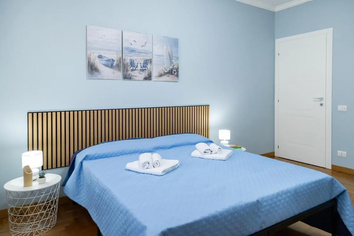 Daisy Family House - Tiburtina Apartman Róma